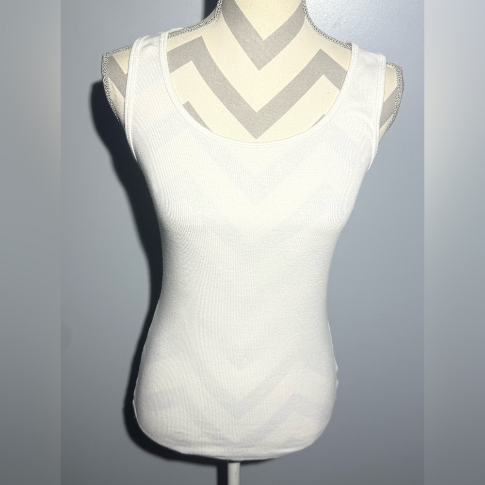 Falls Creek White Fitted Sleeveless Tank Top